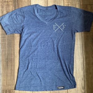 Men’s small flag nor fail tee